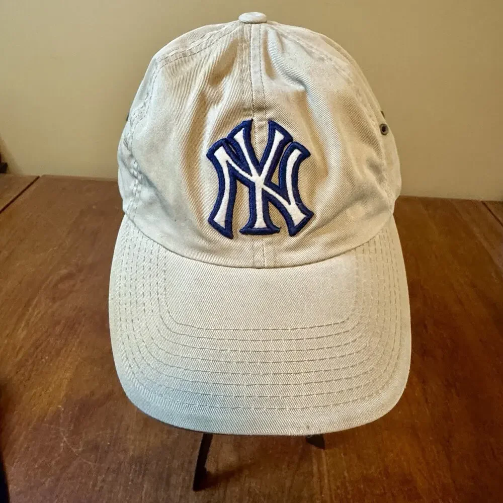 CAP New York Yankees MLB Khaki Dad Hat Adjustable Strapback OSFA Cotton